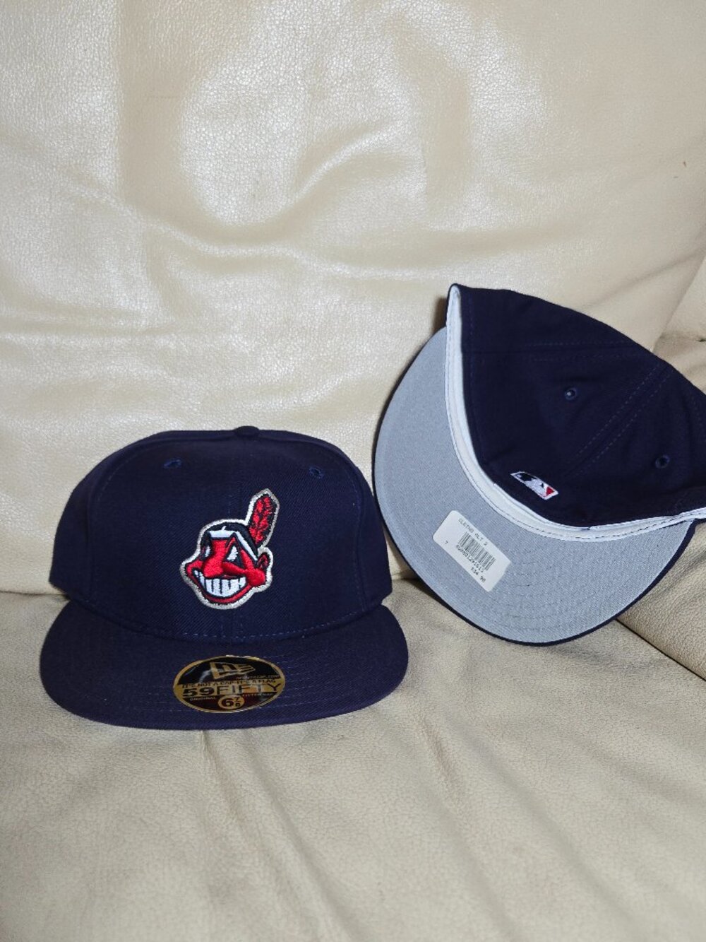 NWT New Era 59FIFTY Cleveland Indians Chief Wahoo Hat Vintage y2k Retro 6-7/8